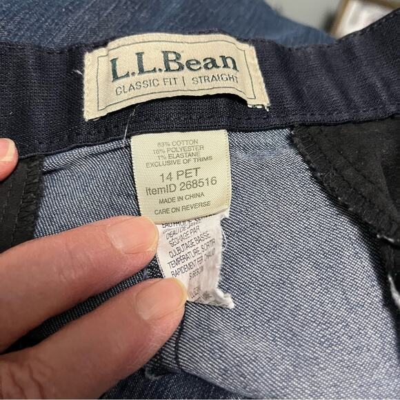 L.L. Bean Classic Fit Straight Leg Capri Jeans 14P Elastic Waist Coastal Cowgirl - Picture 5 of 5